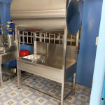 MANUAL FILLING STATION WITH HOLDING TANK AND SUBMERSIVE UV