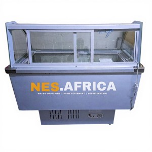 LARGE ICE CREAM COOLERS